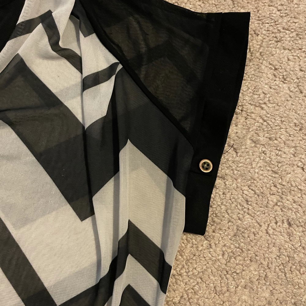 Blouse From Rue 21 - Picture 4 of 5